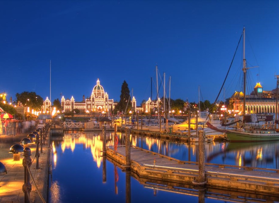 维多利亚港Victoria Inner Harbour - 加拿大溫哥華島維多利亞市旅遊景點介紹| 維多利亞趴趴走旅遊網| Victoria  PaPaGo | BC Canada